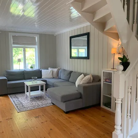 Mollerasen * Sandefjord
