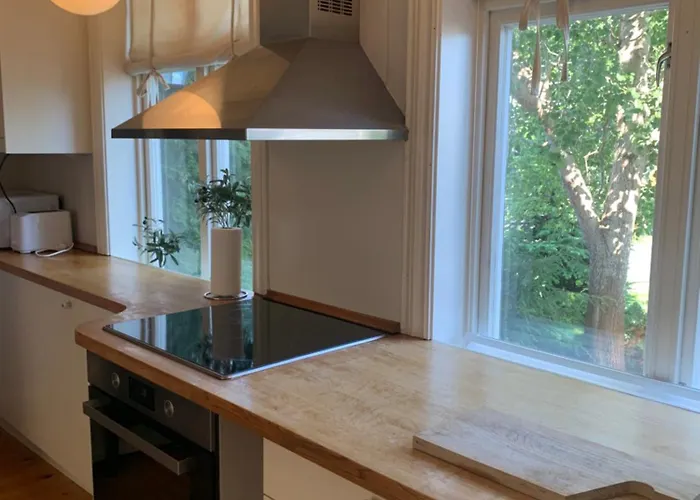 Lägenhet Mollerasen