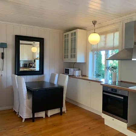 Mollerasen * Sandefjord